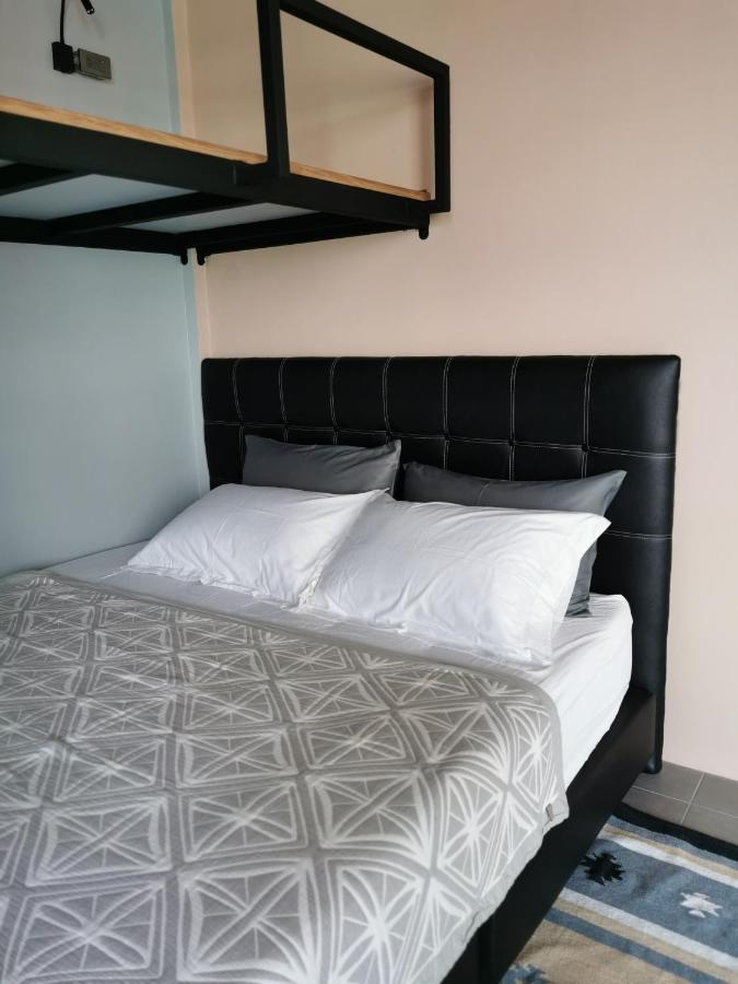 The 8 Hostel บุรีรัมย์ ภายนอก รูปภาพ